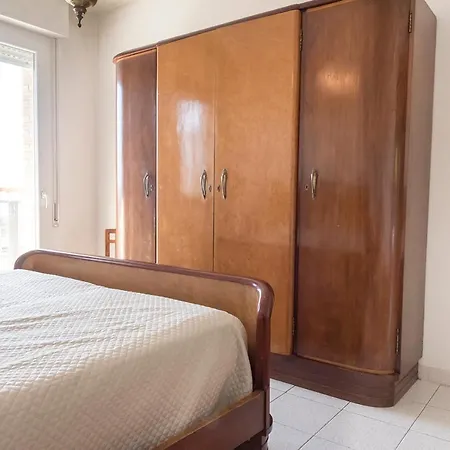 Se006 - Senigallia, Bilocale Sul Mare Con Spiaggia Apartment *
